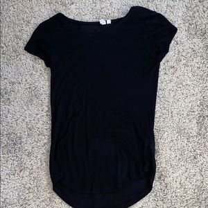 Black Tee